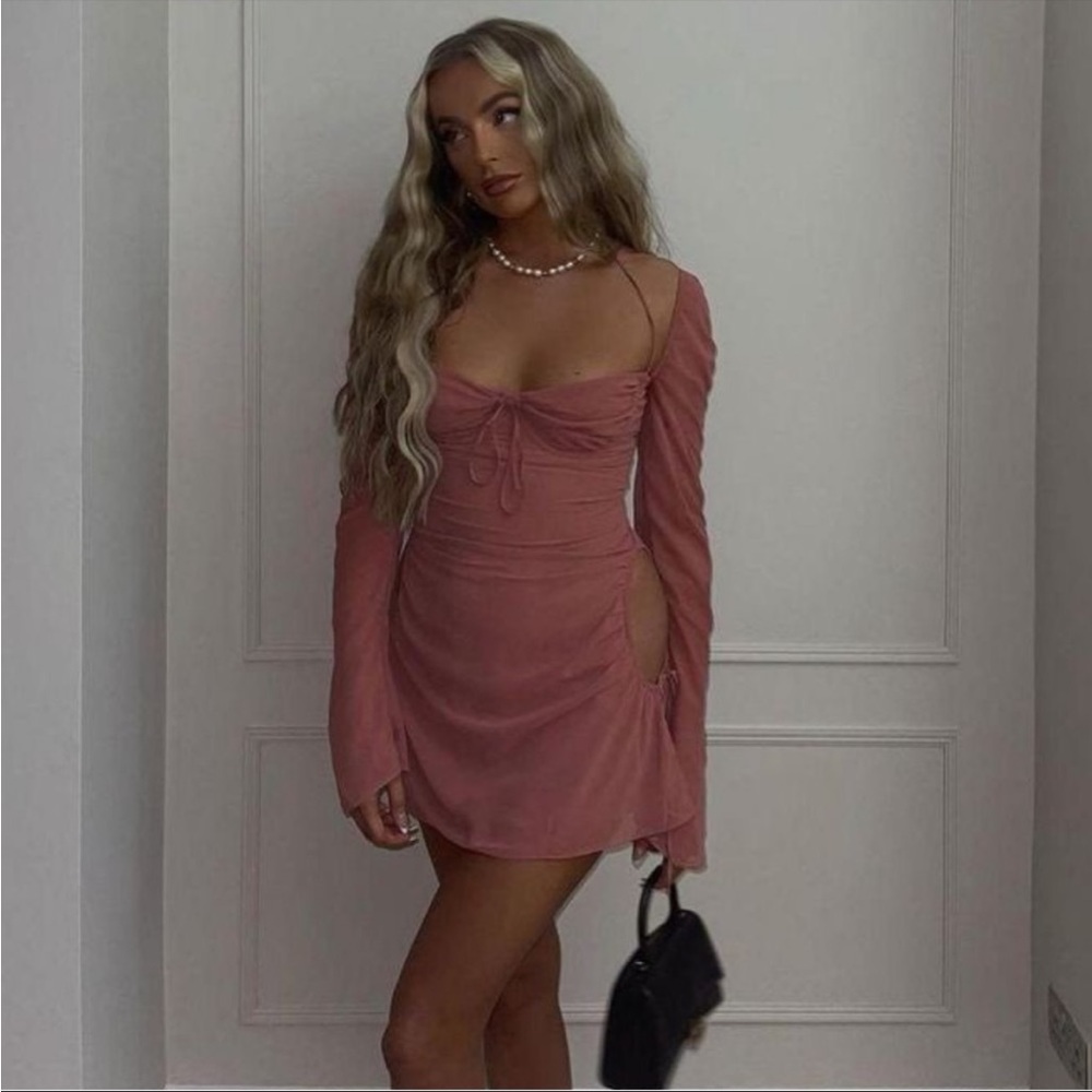 HOUSE OF CB 'Baby' Pink Chiffon Cutout Halter Mini Dress NWOT - Picture 8 of 15